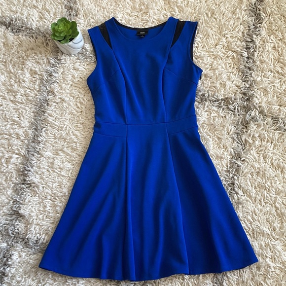 Mossimo Supply Co. Dresses & Skirts - Mossimo Dress Blue Black Mesh Cut Out Size Small